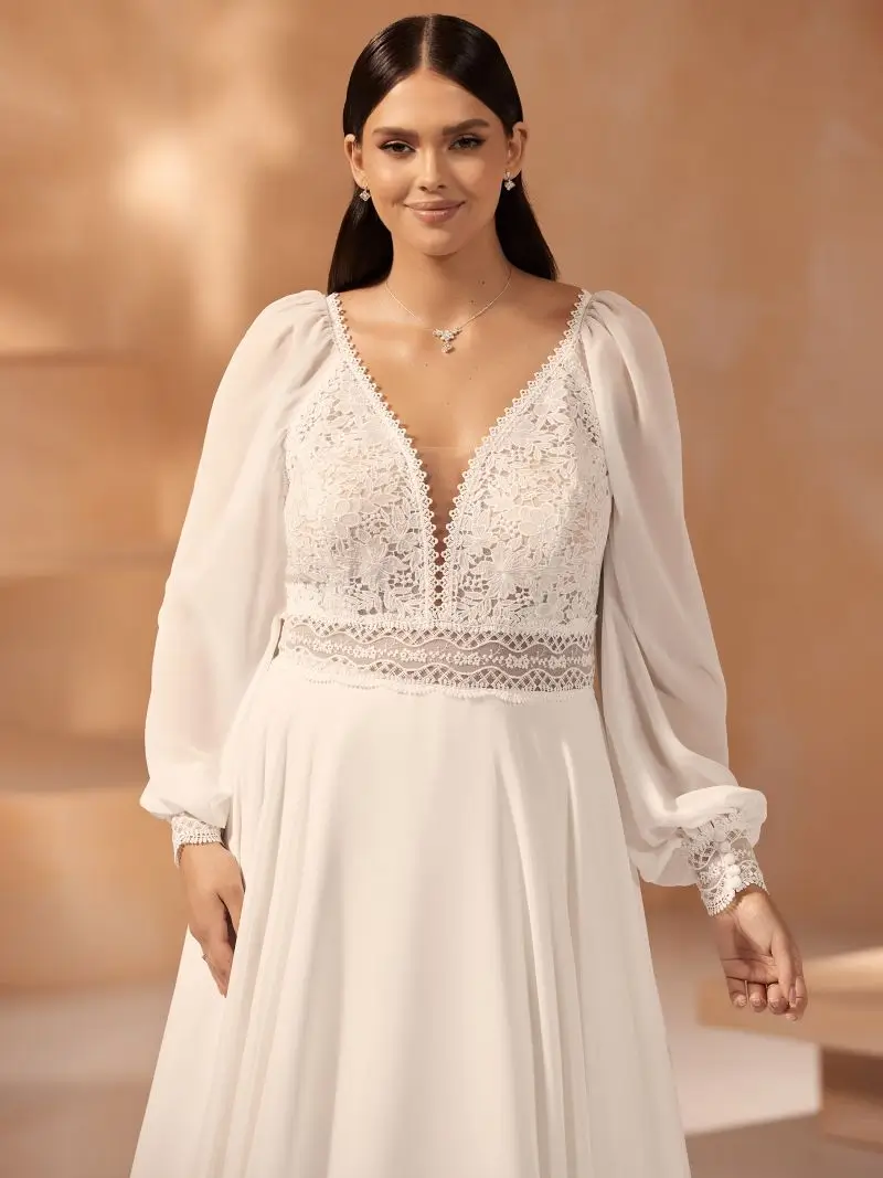 Ursula bruidsjurk - bianco-evento-bridal-dress-ursula-plus-_3_